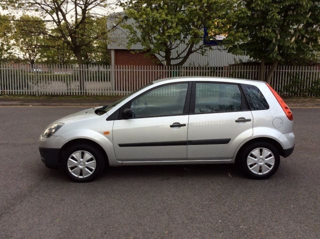 2007 Ford Fiesta 1.2 16V 5d image 4