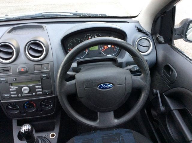 2007 Ford Fiesta 1.2 16V 5d image 7