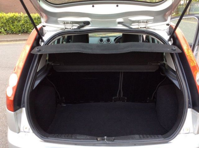 2007 Ford Fiesta 1.2 16V 5d image 10