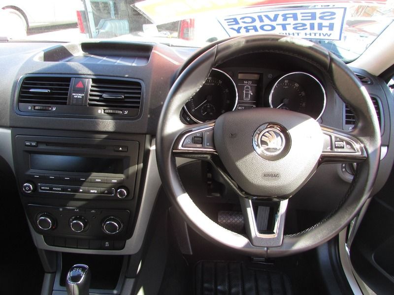 2014 Skoda Yeti 1.2 TSI S DSG image 8