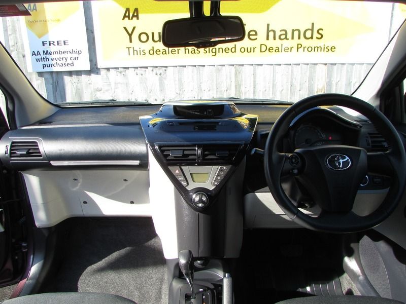 2014 Toyota iQ 1.0 VVT-I IQ2 CVT image 7
