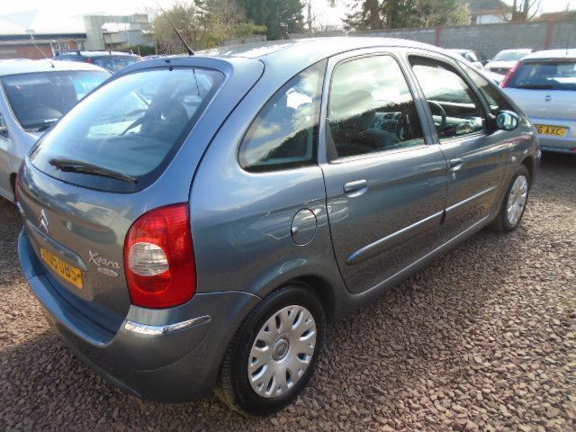 2005 Citroen Xsara Picasso 1.6 5dr image 3