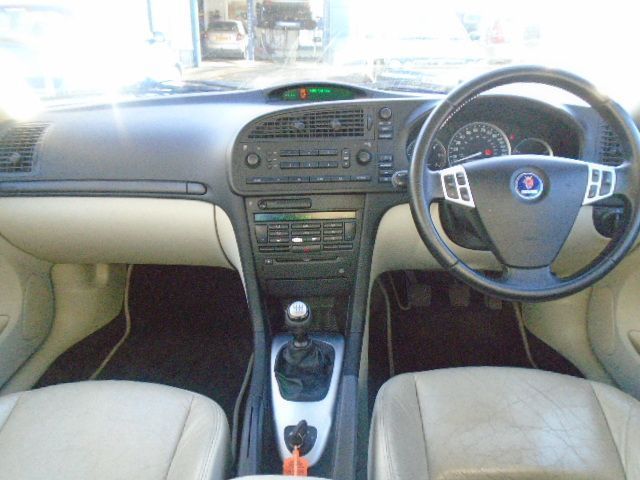 2004 Saab 9-3 1.9 DTH 4dr image 6