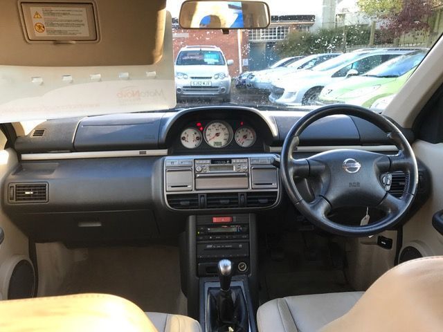 2003 Nissan X-Trail 2.5 Sve 5dr image 8