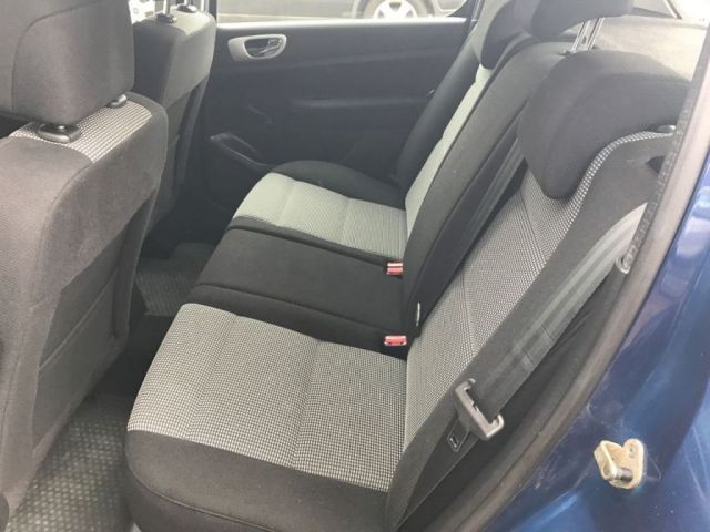 2006 Peugeot 307 1.6 S Hdi 5dr image 8