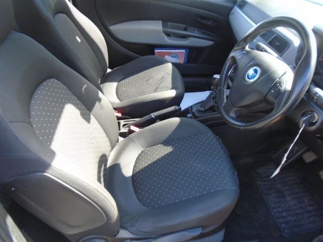 2006 Fiat Grande Punto 1.4 Sport 3dr image 6
