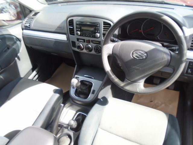 2003 Suzuki Grand Vitara 1.6 16V SE 3 image 6