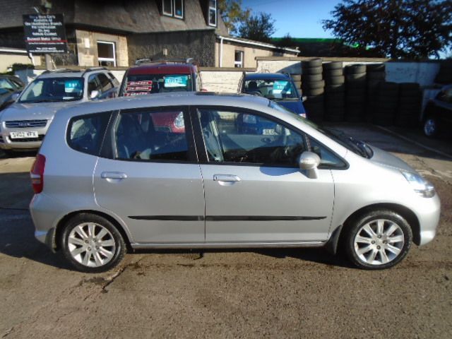 2005 Honda Jazz 1.3 DSI SE 5dr image 6