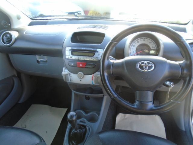 2008 Toyota Aygo 1.0 VVT-I 3dr image 7