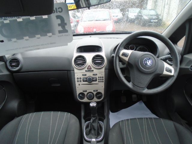 2007 Vauxhall Corsa 1.2 16V 5dr image 6