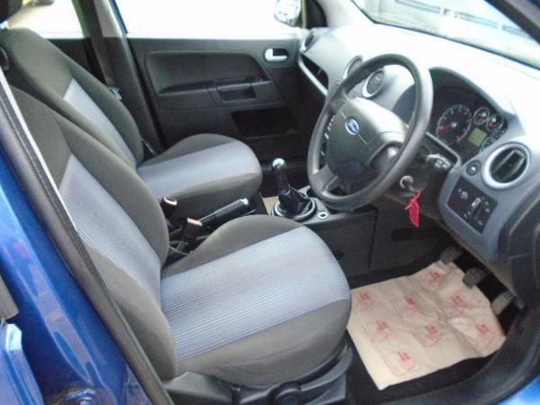 2007 Ford Fusion 1.4 dr image 7