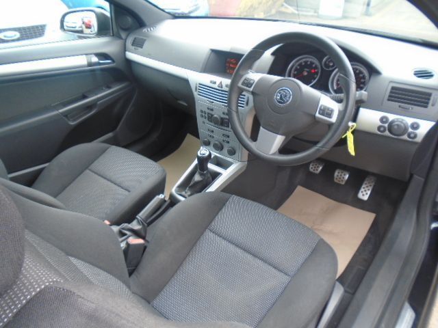 2008 Vauxhall Astra 1.8 SRI 3dr image 7