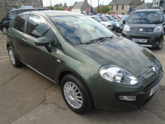 2010 Fiat Punto Evo 1.4 3dr image 1