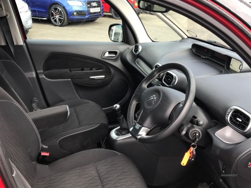 2014 Citroen C3 Picasso HDI image 8