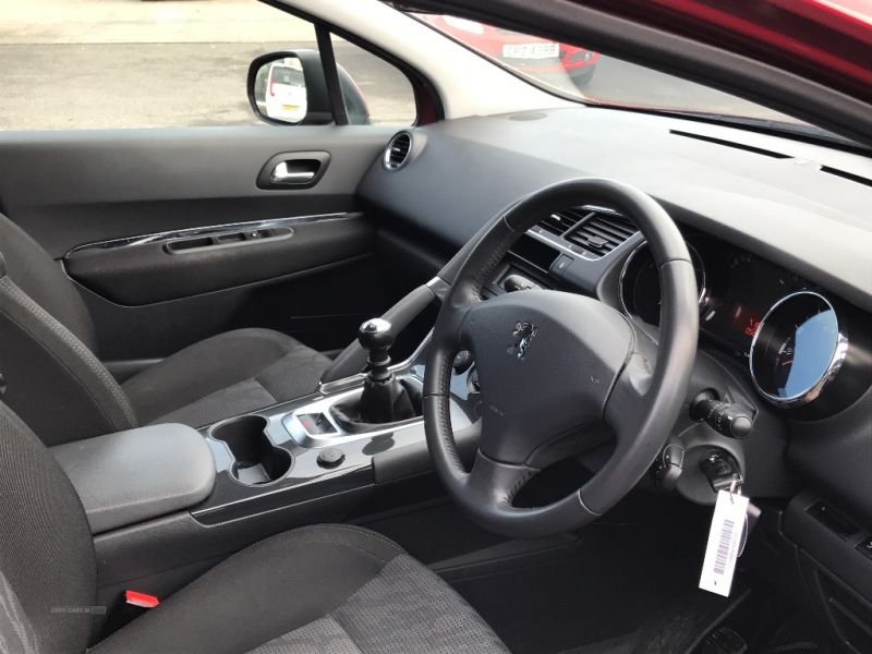 2011 Peugeot 3008 Sport HDI image 7