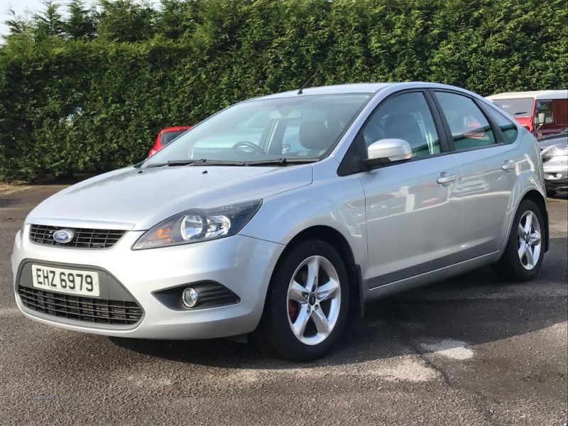 2010 Ford Focus 1.6 Zetec TDCI image 2