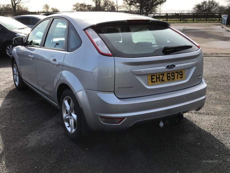 2010 Ford Focus 1.6 Zetec TDCI image 3
