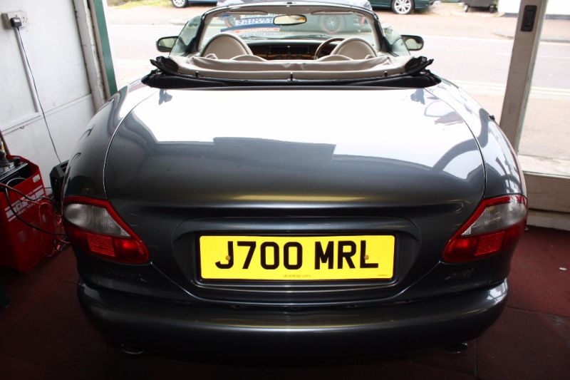 1997 Jaguar XK8 4.0 image 5