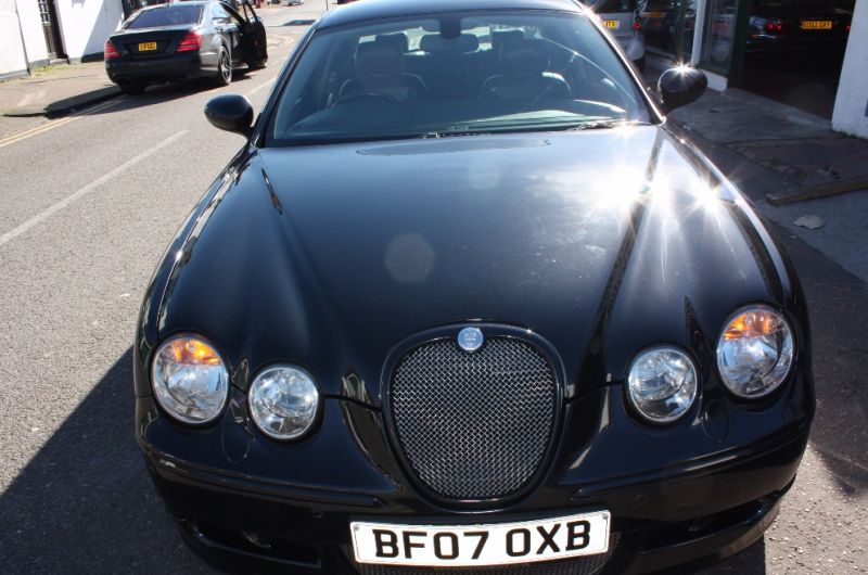 2007 Jaguar S-Type XS D 2.7 image 2