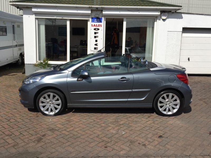 2008 Peugeot 207 CC 1.6 16v image 2