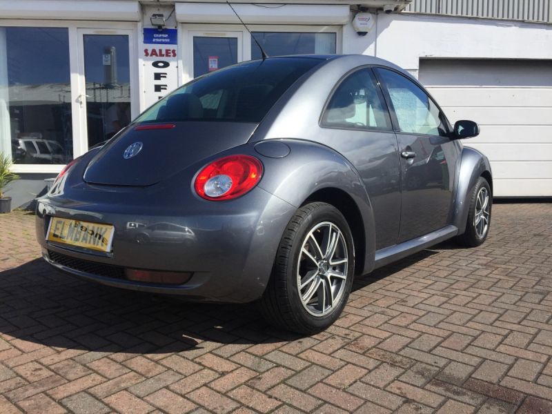 2006 Volkswagen Beetle 1.6 Luna image 4