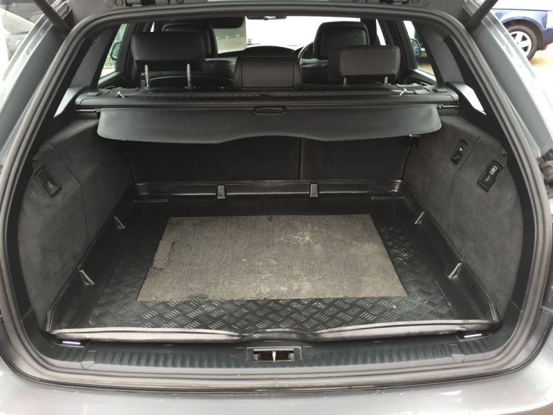 2009 BMW 520 2.0TD image 9