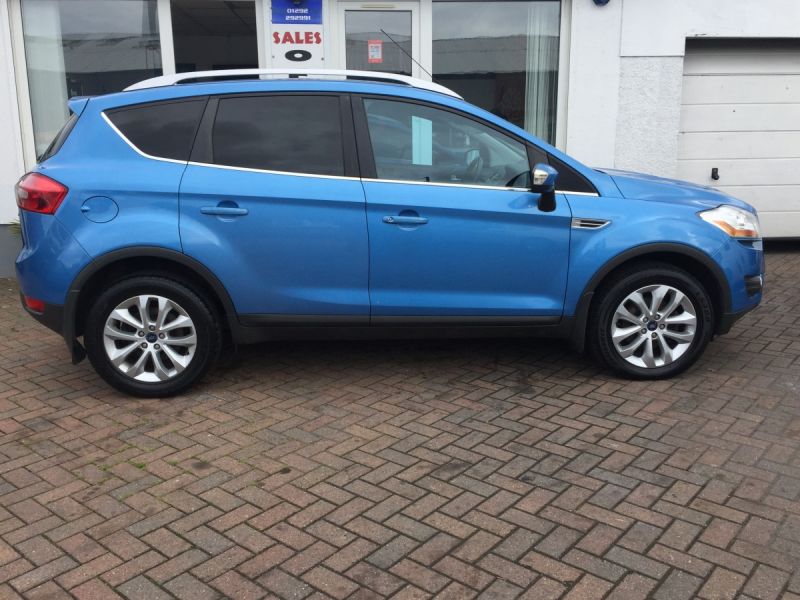 2009 Ford Kuga 2.0TDCi 4×4 Titanium image 5