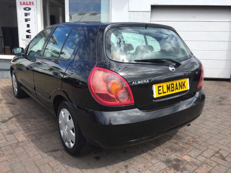 2004 Nissan Almera 1.5 S image 3