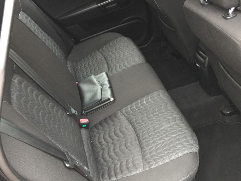 2010 Kia Ceed 1.6TD 5dr image 7