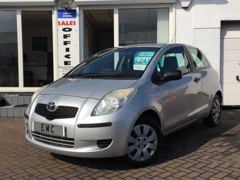 2006 Toyota Yaris 1.0 VVT-i 3dr image 1