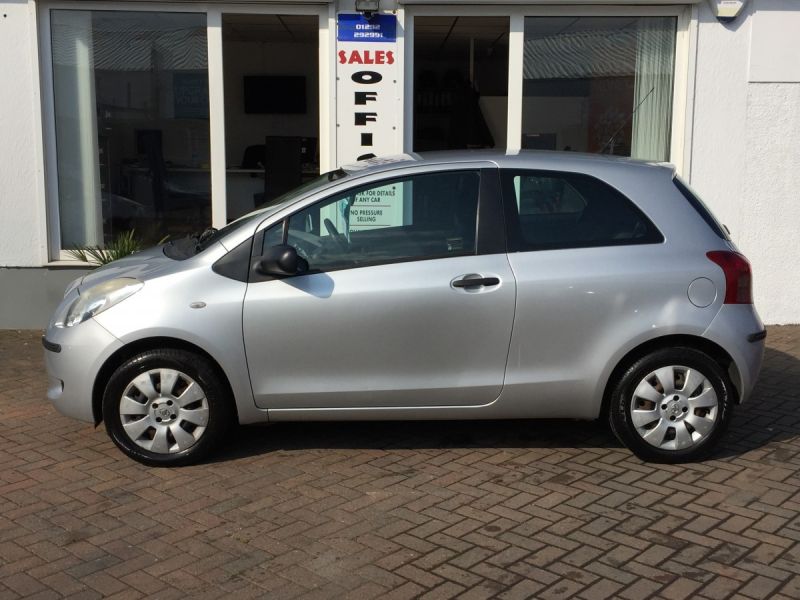 2006 Toyota Yaris 1.0 VVT-i 3dr image 2