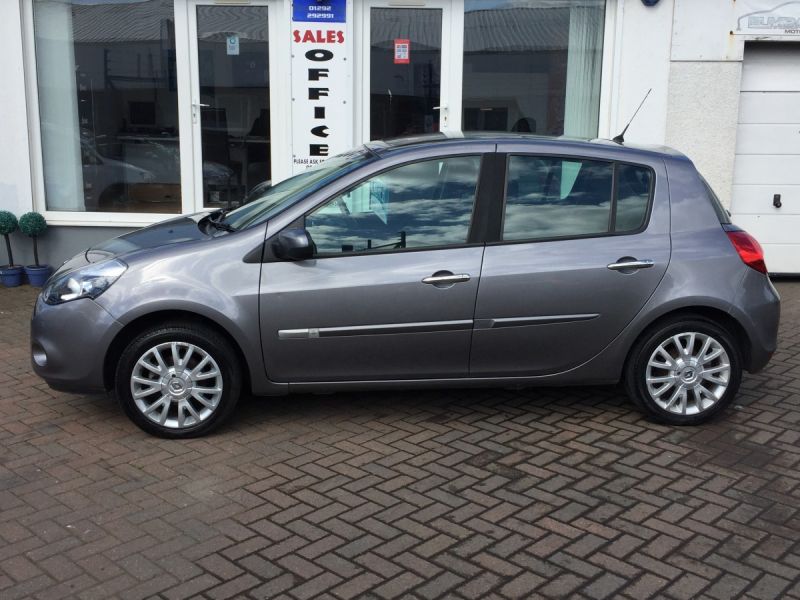 2009 Renault Clio 1.5dCi 5dr image 2