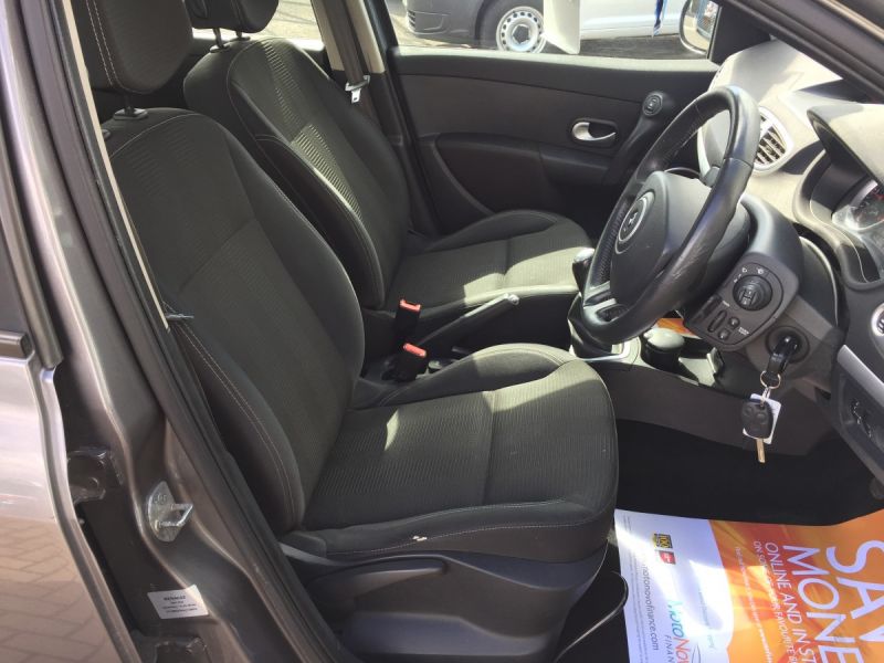 2009 Renault Clio 1.5dCi 5dr image 7