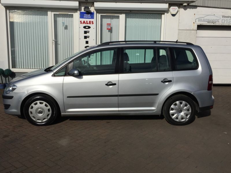 2009 Volkswagen Touran 1.9TDI image 2