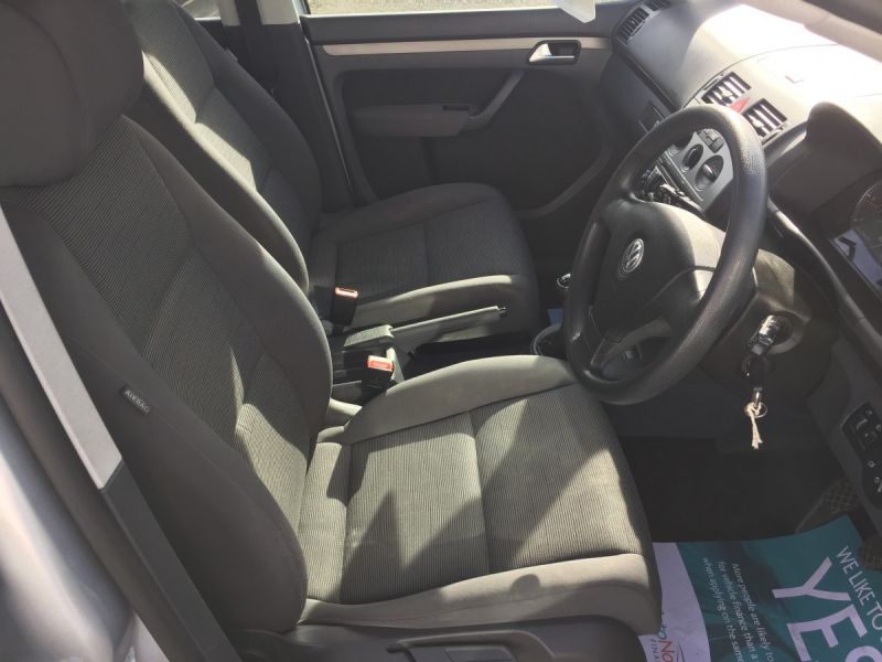 2009 Volkswagen Touran 1.9TDI image 7