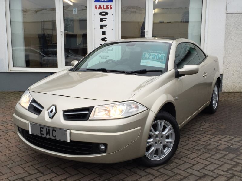 2008 Renault Megane 1.6 2dr image 1