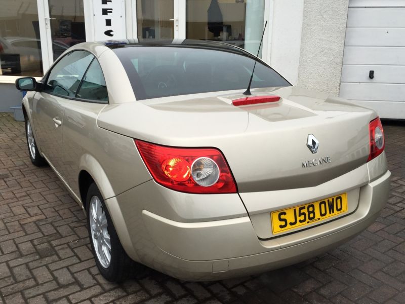 2008 Renault Megane 1.6 2dr image 3