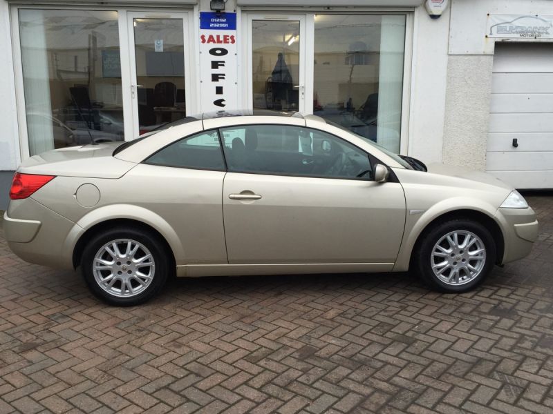 2008 Renault Megane 1.6 2dr image 5