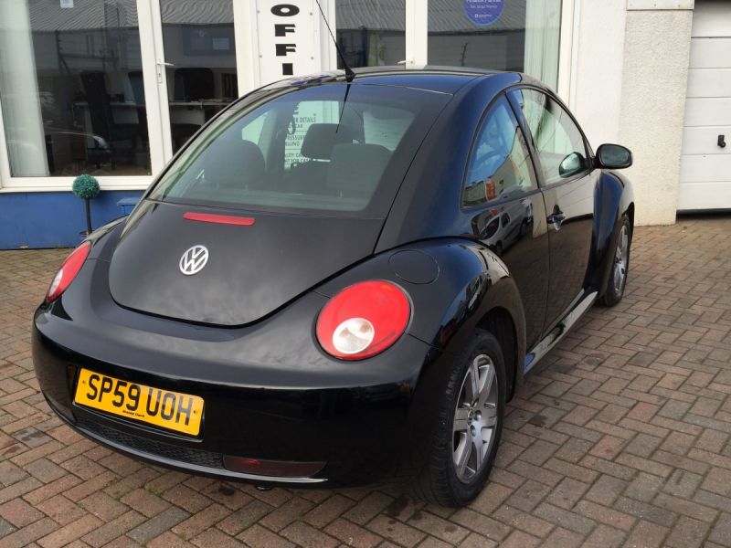 2009 Volkswagen Beetle 1.6 3dr image 4