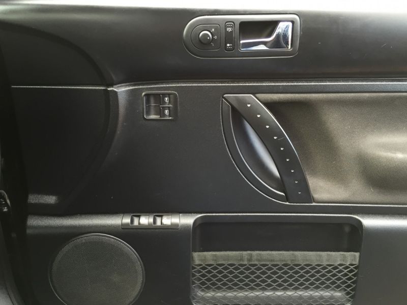 2009 Volkswagen Beetle 1.6 3dr image 7