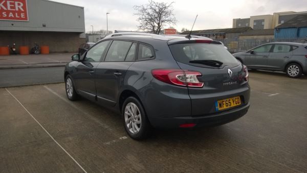 2015 Renault Megane 1.5 dCi image 4