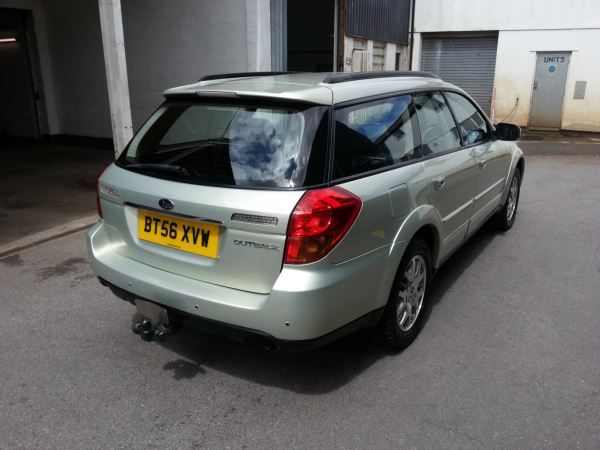 2006 Subaru Outback 2.5 SE image 5