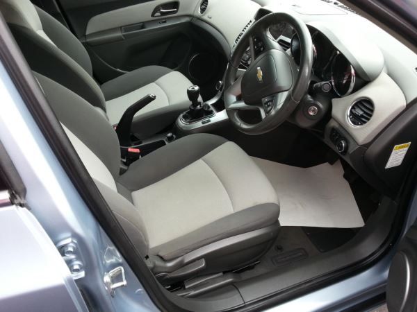 2009 Chevrolet Cruze 2.0 VCDi LT image 7