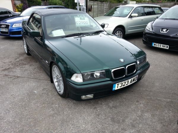 1999 BMW 3 Series 323i image 1