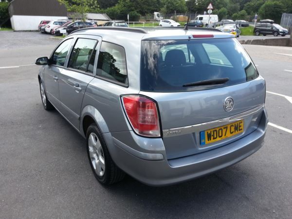 2007 Vauxhall Astra 1.6i 16V image 4