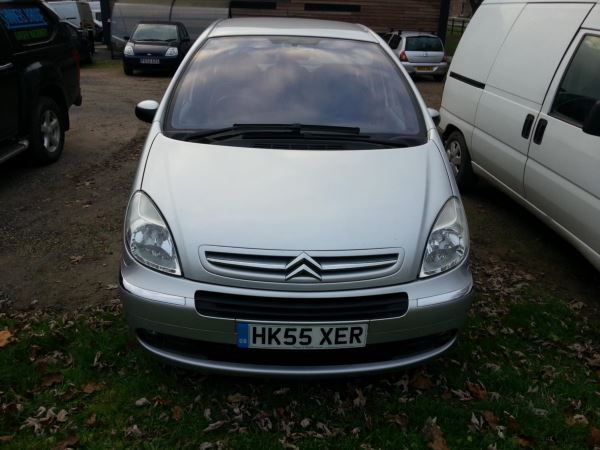 2006 Citroen Xsara Picasso 1.6i 16V image 1