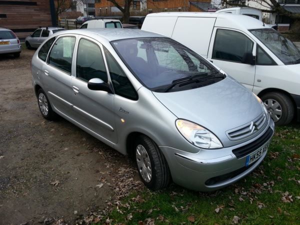 2006 Citroen Xsara Picasso 1.6i 16V image 2