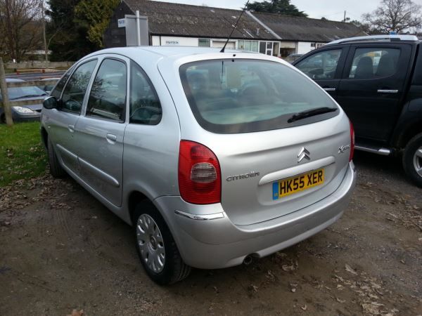 2006 Citroen Xsara Picasso 1.6i 16V image 6