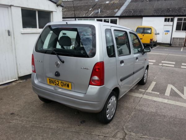 2002 Vauxhall Agila 1.0i 12V image 5