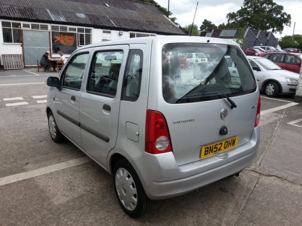 2002 Vauxhall Agila 1.0i 12V image 6